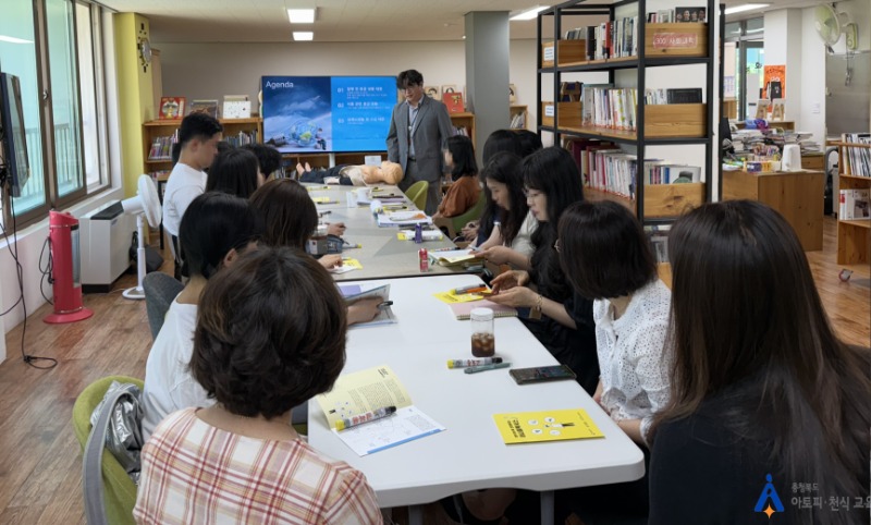[꾸미기]0604 일하는 사람들 (1).jpg